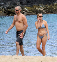reese whiterspoon in bikini 12.jpg