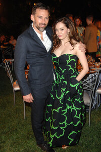 rose mcgowan al gala 06.JPG