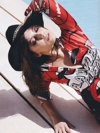 Daisy_Lowe__5.jpg