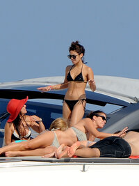 vanessa hudgens in yacht 43.jpg