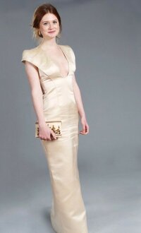 bonnie wright al gala 01.jpg