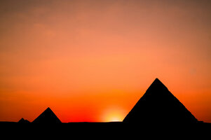 MarisaPapen_JesseWalker_InsearchofAncientEgypt_3.jpg