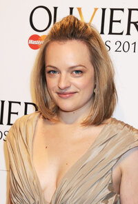 elisabeth moss al gala 17.jpg