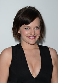 elisabeth moss in nero 07.jpg