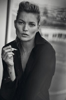 kate-moss-by-peter-lindbergh-for-vogue-italia-january-2015-6.jpg