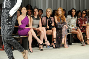 julianne hough al fashion show 03.jpg