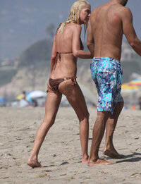 tara reid in bikini 34.jpg