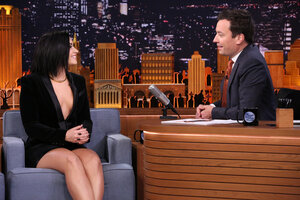 demi lovato al tonight show 04.jpg