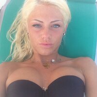 eliana cartella in bikini 14.jpg
