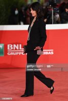 gettyimages-1280388879-594x594.jpg