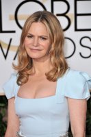 jennifer jason leigh al golden globes 06.jpg