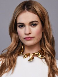 Lily James.jpg