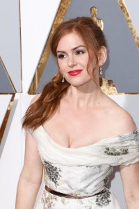 isla fisher al gala 04.jpg