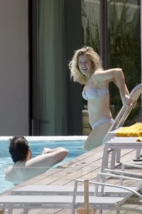 ellie goulding in bikini 23.jpg