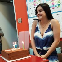 ariel winter al gas station 08.jpg