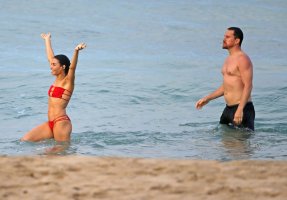 jenna dewan in bikini 28.jpg