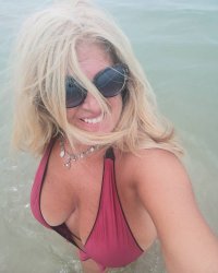 108_Marina.jpg
