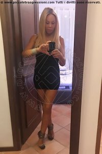 chiara-italiana-tx-3405020340-trans-escort-selfie-1139481.jpg