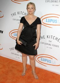 melissa joan hart in bikini 05.jpg