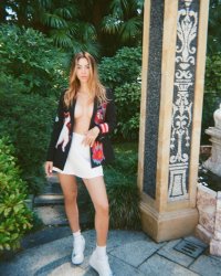 valentinafradegrada - CU2M1z5tjwL_CU2M1vnNyLQ.jpg