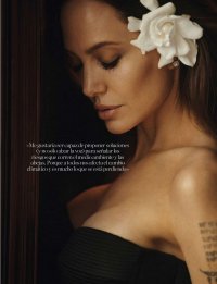angelina-jolie-in-elle-magazine-spain-october-2021-1.jpg