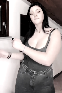 1644760858568.png