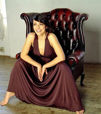 Ambra-Angiolini-Feet-460116.jpg