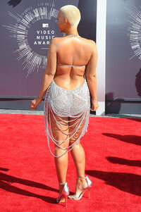 Amber-Rose-Feet-1440328.jpg