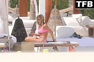 Jessica-Alba-Sexy-The-Fappening-Blog-5.jpg