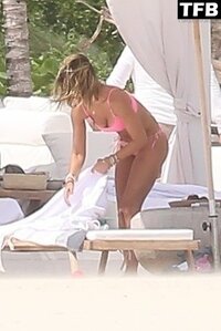 Jessica-Alba-Sexy-The-Fappening-Blog-28.jpg