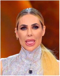 ilary blasi (15).jpg
