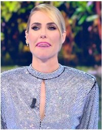 ilary blasi (19).jpg