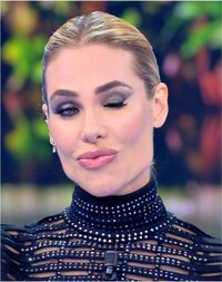ilary blasi (5).jpg