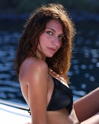 DL (9).jpg