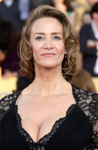 janet mcteer al gala 04.jpg