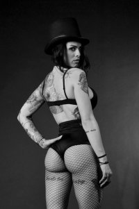 Circus-3.jpg