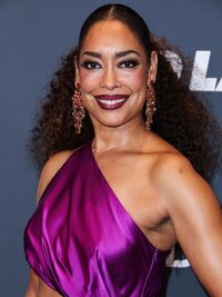 318908876_mcfan-celeblounge-net14-11-2022-12-49gina-torres_03.jpg