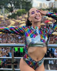 lali esposito in carnevale 01.jpg