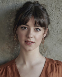 Daisy Edgar-Jones.jpg