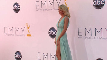 Heidi Klum_Emmy Awards 2012 hd1080p.avi_snapshot_00.14_[2012.09.29_23.46.14].jpg