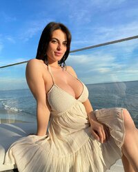 alexasxlife_1684519599995.jpg