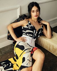 jeanine mason in shoot 02.jpg