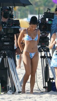 camila mendes in bikini (25).jpg