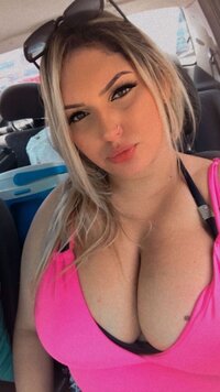 amber-39k-the-no-joke-uber-driver-almost-crashed-from-looking-my-k-cups-oc-rpM7IH.jpg